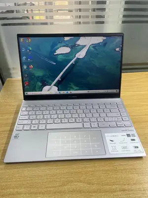 Laptop Asus ZenBook 13 UX331UN 8GB Intel Core i5 SSD 256GB