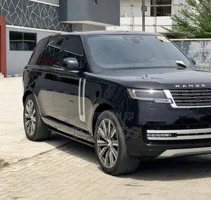 Land Rover Range Rover Vogue 2023 Black