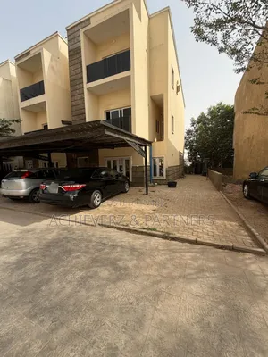 4bdrm Duplex in Jabi for sale