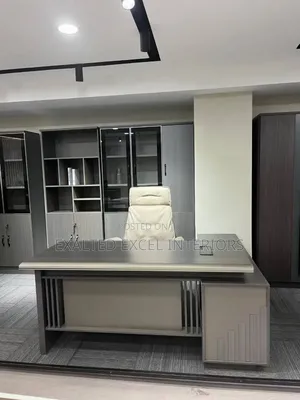 Md Office Table ( 1.6 Meter)