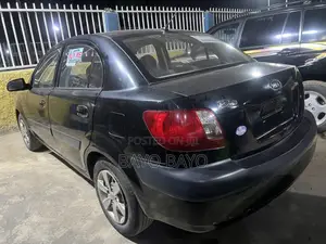 Kia Rio Sedan 2005 Black