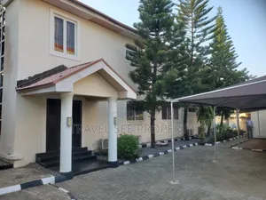 Furnished 5bdrm Duplex in Goshen Beach Estate for rent