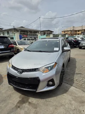 Toyota Corolla S Premium 4dr Sedan (1.8L 4cyl CVT) 2015 Silver