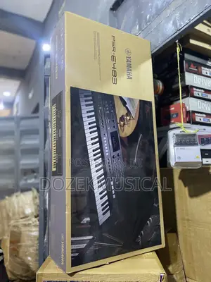 Yamaha PSR E483 Keyboard