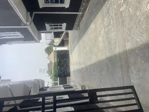 4bdrm Duplex in Banuso Elebu, Akala Express for rent