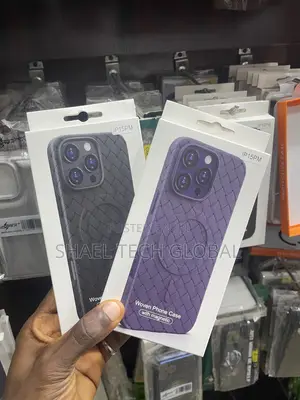 iPhone 15pro Max Woven Magnetic Pouch/Case