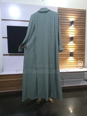 Simple and Gorgeous Abaya