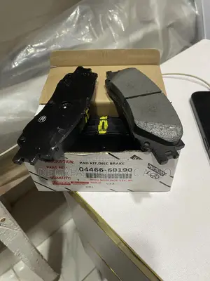 Original Front and Back Brake Pads for Lexus Lx600 New Model