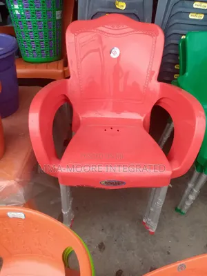 Iron Legs Plastic Chair