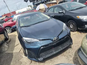 Toyota Corolla LE 4dr Sedan (1.8L 4cyl CVT) 2016 Gray