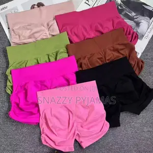 Booty Divider Short