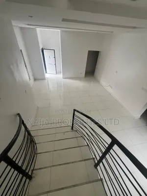 4bdrm Duplex in Peninsula Garden, Sangotedo for rent
