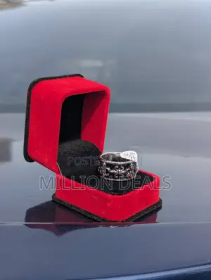 Crown Ski Inspired Round Silver Men's Ring