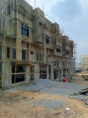 5bdrm Townhouse/Terrace in Pinnacle by Epmmiks, Guzape District