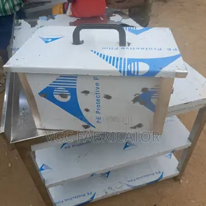 Stainless Steel Table With Fat Trap