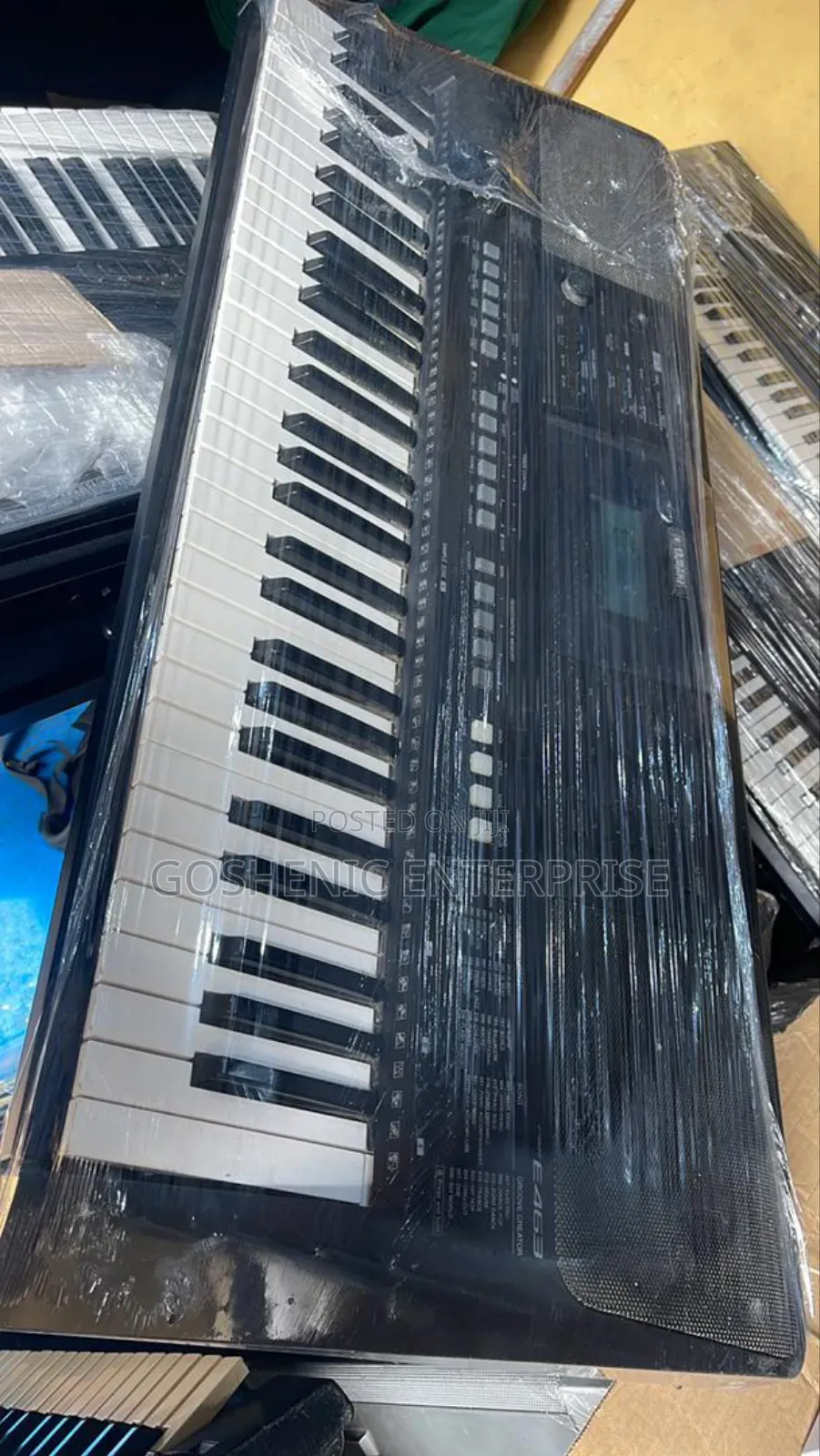 Yamaha PSR E463