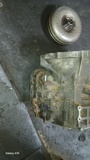 Complete Gearbox for Toyota Corolla 09 Sold With Warranty