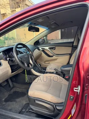 Hyundai Elantra SE 4dr Sedan (1.8L 4cyl 6A) 2015 Red
