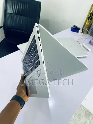Laptop HP EliteBook x360 1030 G2 8GB Intel Core i7 SSD 512GB