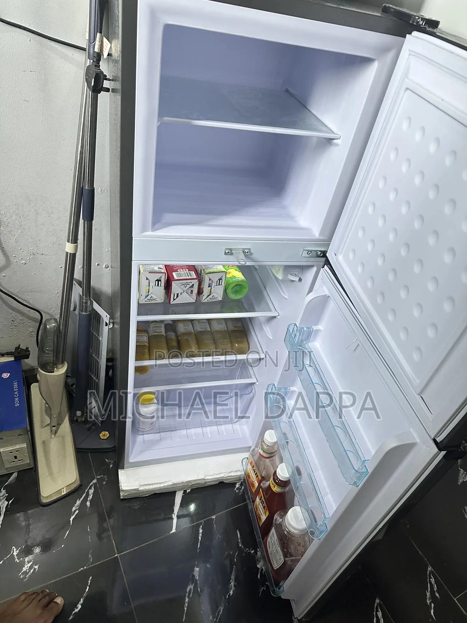 Refrigerator