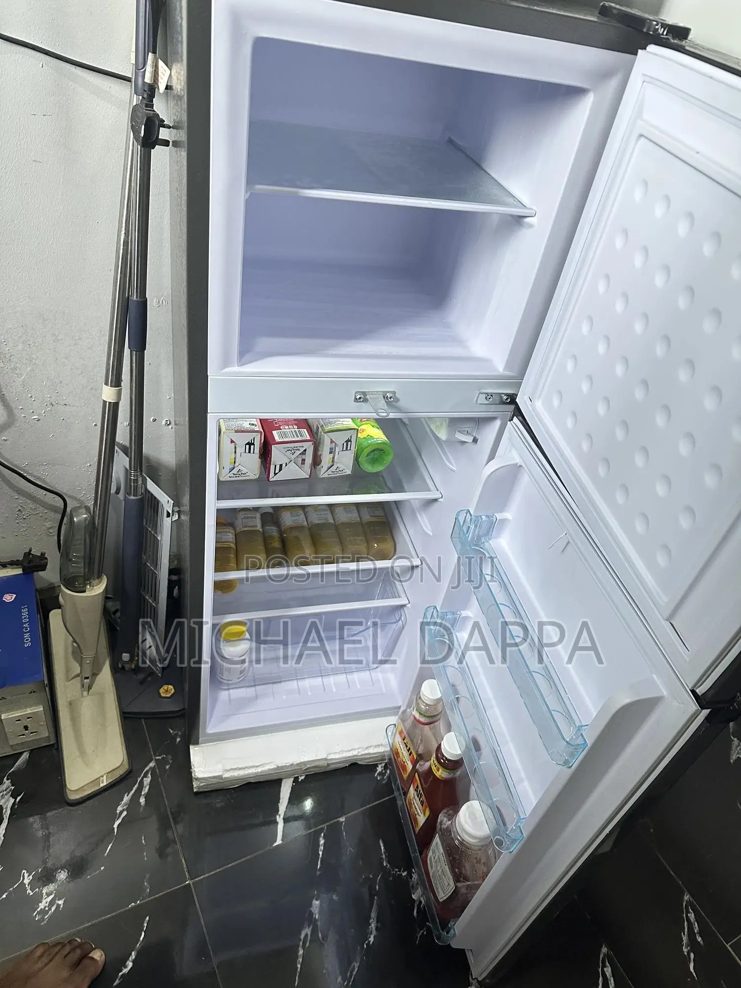 Refrigerator