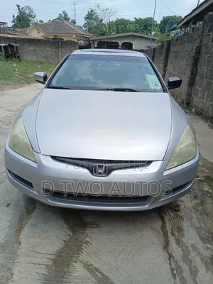 Honda Accord 2005 Silver