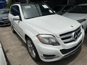 Mercedes-Benz GLK-Class 350 4MATIC 2014 White