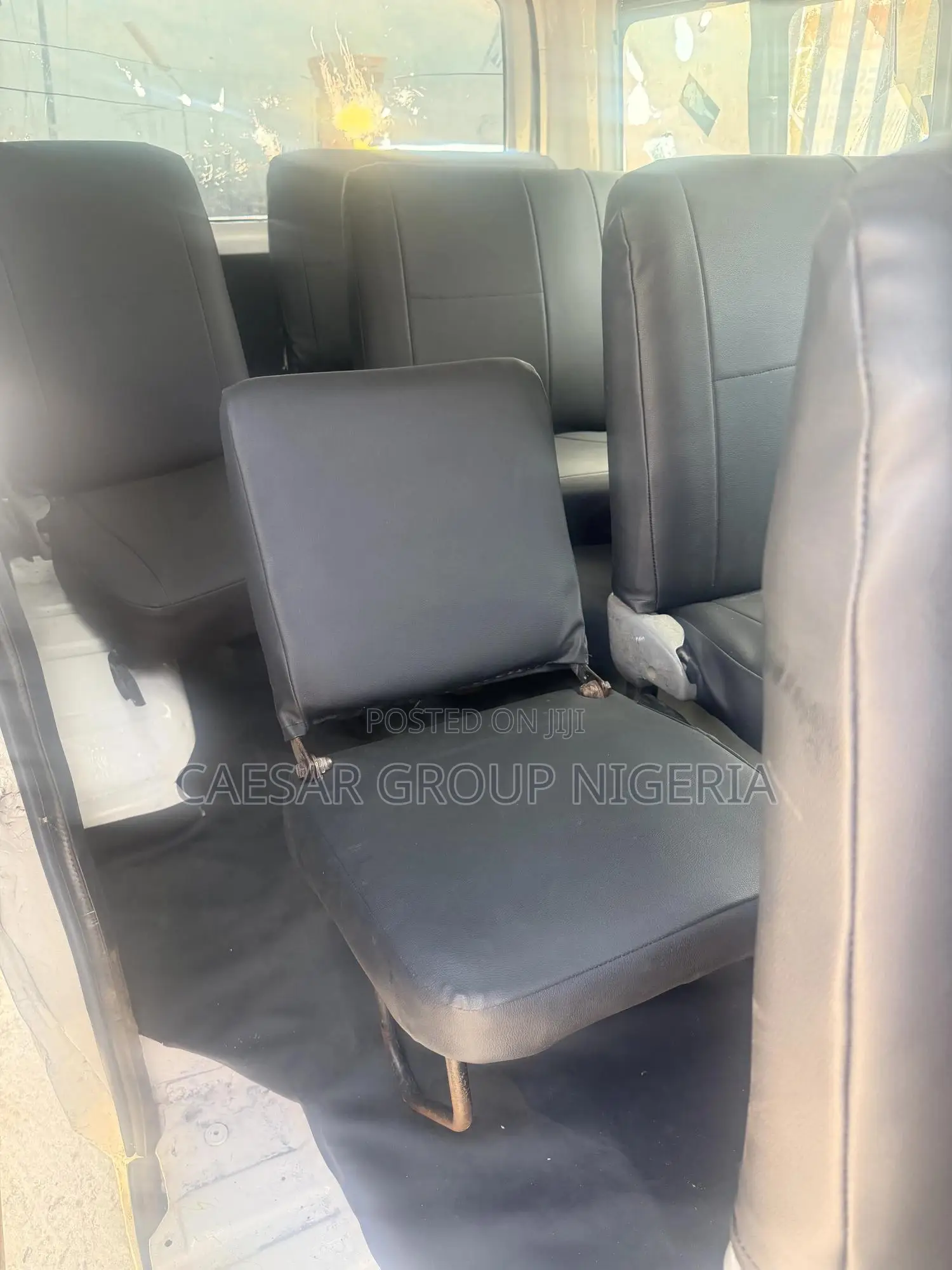 Toyota HiAce 2010 White