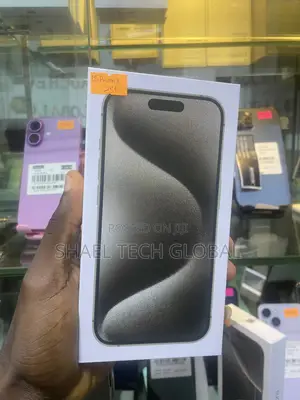 New Apple iPhone 15 Pro Max 256 GB