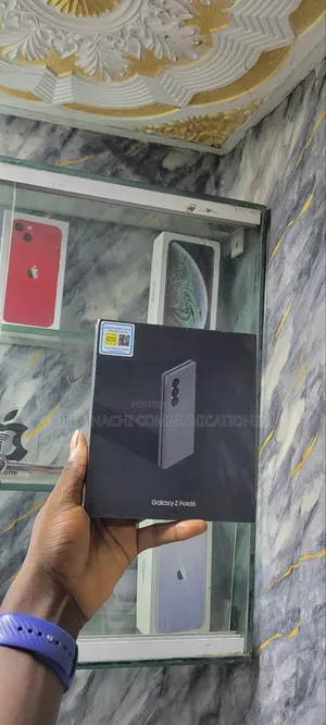 New Samsung Galaxy Z Fold6 256 GB Black