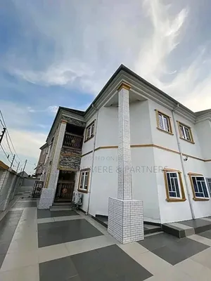 6bdrm Duplex in Eliparanwo, Off Ada, Obio-Akpor for sale