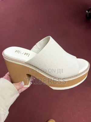 Chic Pebbled Mi.Im Platform Mules