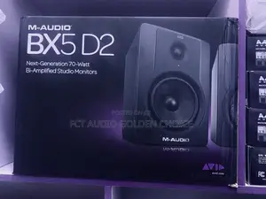  M-Audio Bx5 D2 – Studio Monitor