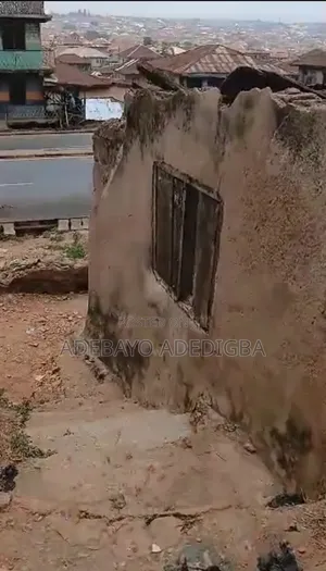 Properties Lands and Buildings for Sale