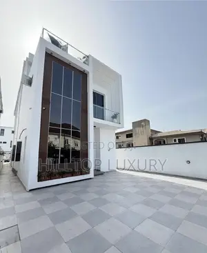 4bdrm Duplex in Chevron for sale