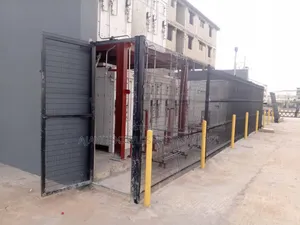 Panel Mesh With Pole
