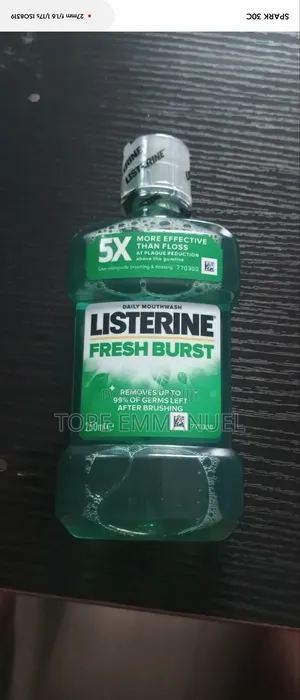 Listerine Mouthwash Fresh Burst 250ml