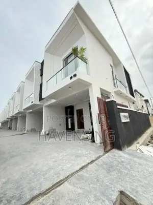 4bdrm Duplex in Ikota for sale