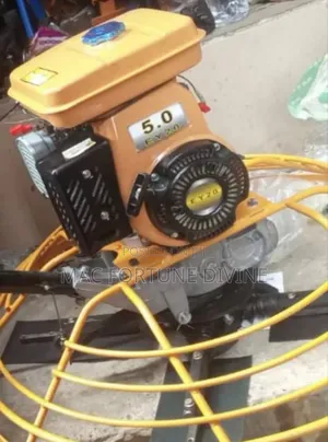 Petrol-Powered Power Trowel Machine
