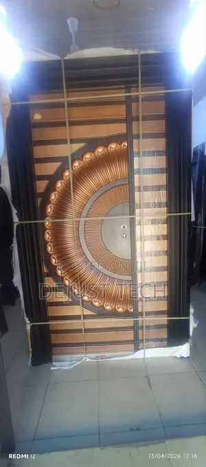 Crowned Bullet Proof Door