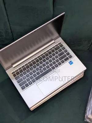 Laptop HP EliteBook 840 8GB Intel Core i5 SSD 256GB