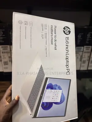 New Laptop HP 15 8GB Intel Core i5 SSD 512GB