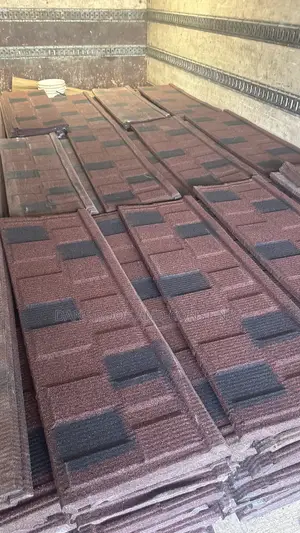 Shingle Black and Red With Black Patch
