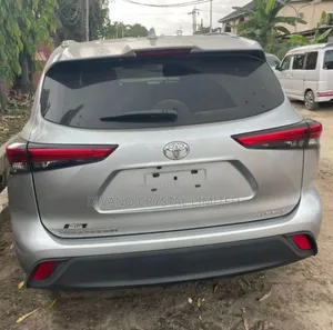 Toyota Highlander 2020 Gray