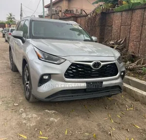 Toyota Highlander 2020 Gray