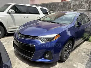 Toyota Corolla S 4dr Sedan (1.8L 4cyl CVT) 2016 Blue