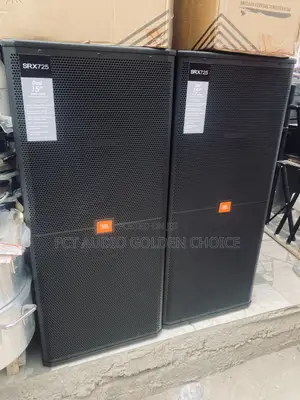  JBL Srx725