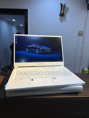 Laptop MSI P65 Creator 32GB Intel Core i7 SSD 512GB
