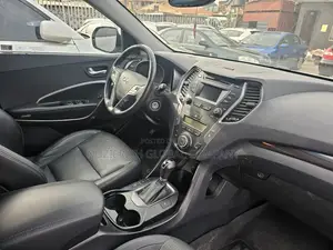 Hyundai Santa Fe Limited 4dr SUV (3.3L 6cyl 6A) 2014 White