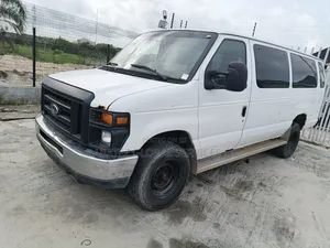 Ford E350 2010 White